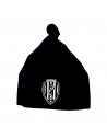 Cuffia neonato con stemma Cesena F.C. in cotone elasticizzato super morbido. Disponibile grigia e nera.